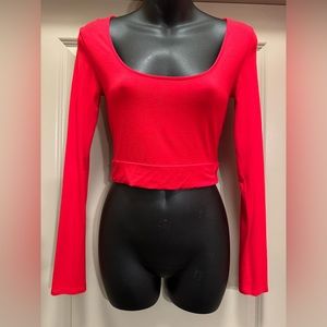 Forever 21 Red Long Sleeve Crop Top size M